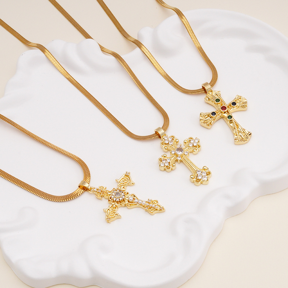 Vintage Vine Cross Pendant Nec - đánh giá và giá Men Accessories Photos