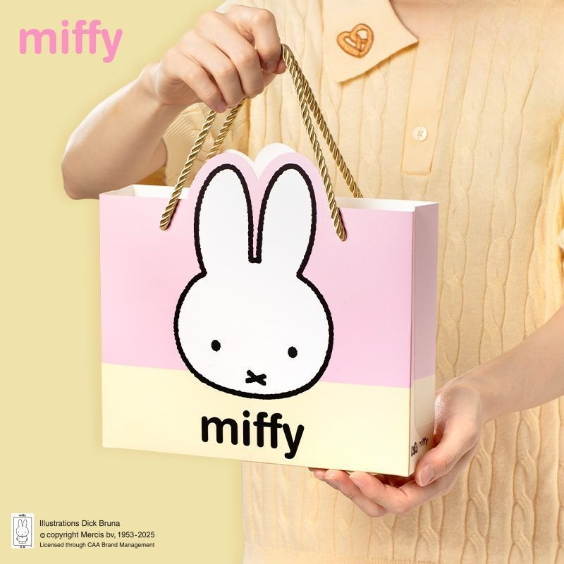 Miffy CCD Rebuild Camera Gift  - đánh giá và giá Men Accessories Gift Set